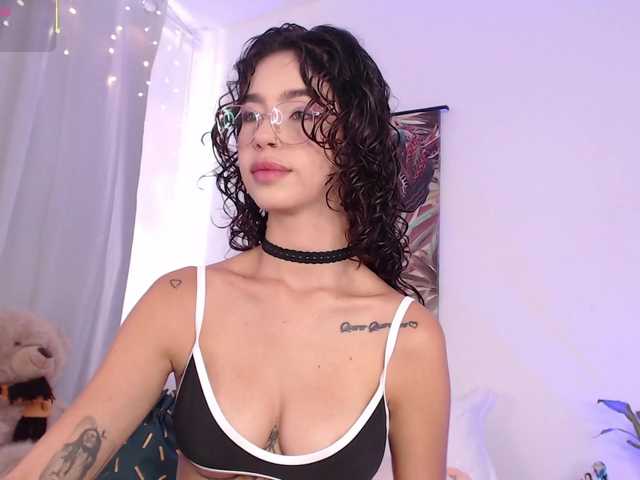 GoddessSnake live webcam show