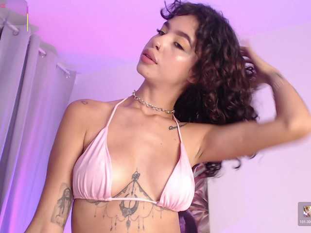 GoddessSnake live cam on BongaCams