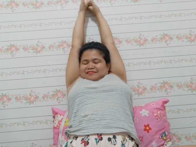 Sweetbigtits69 live cam on BongaCams