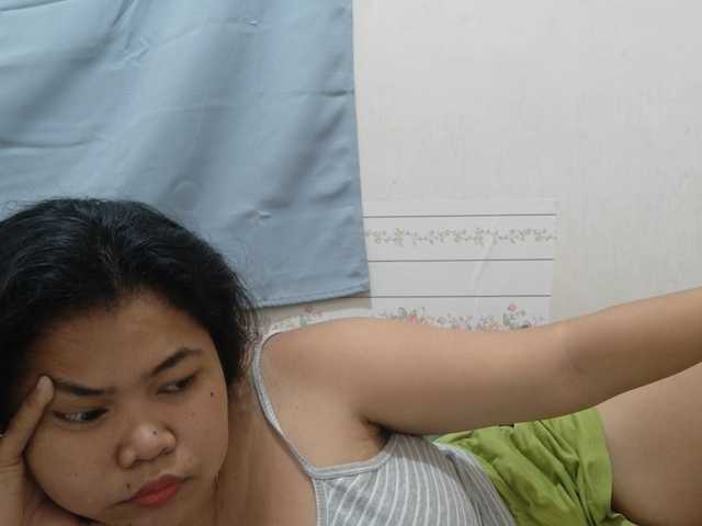 Sweetbigtits69 live cam on BongaCams