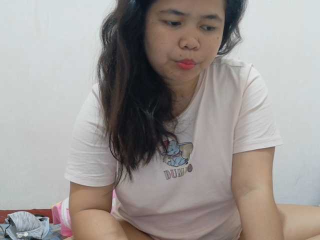 Sweetbigtits69 live cam on BongaCams