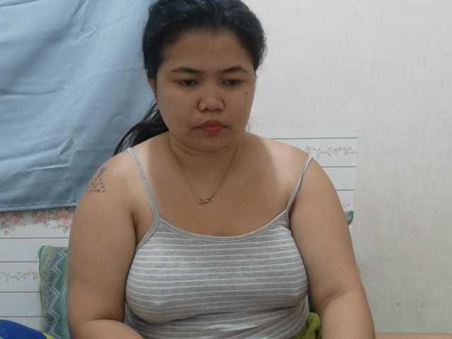 Sweetbigtits69 live cam on BongaCams