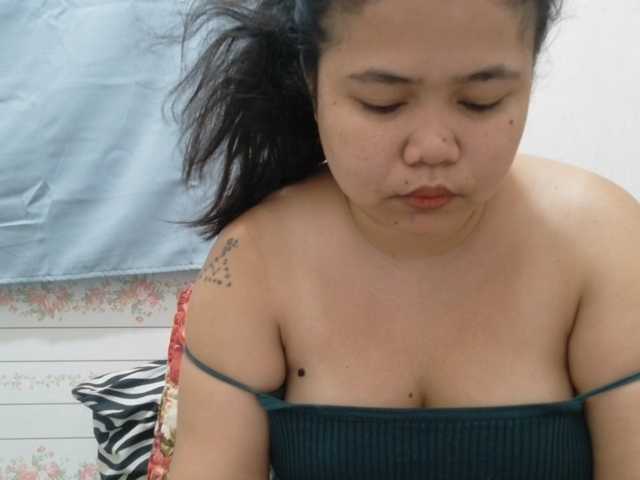 Sweetbigtits69, live now on BongaCams