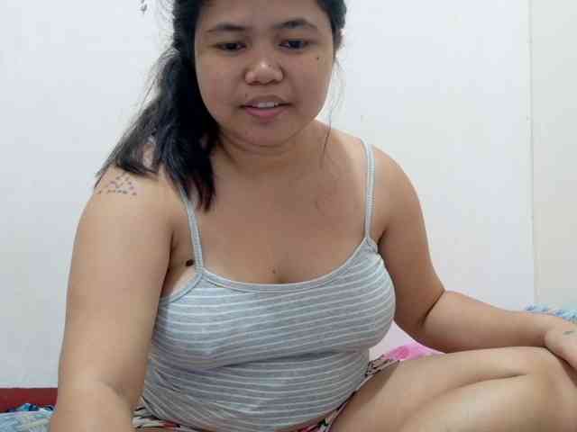 Sweetbigtits69