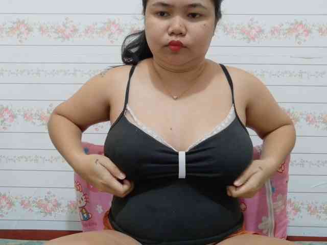 Modelo: Sweetbigtits69
