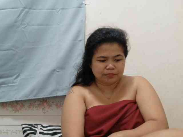 Sweetbigtits69 webcam