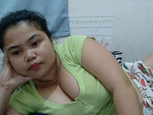 Sweetbigtits69