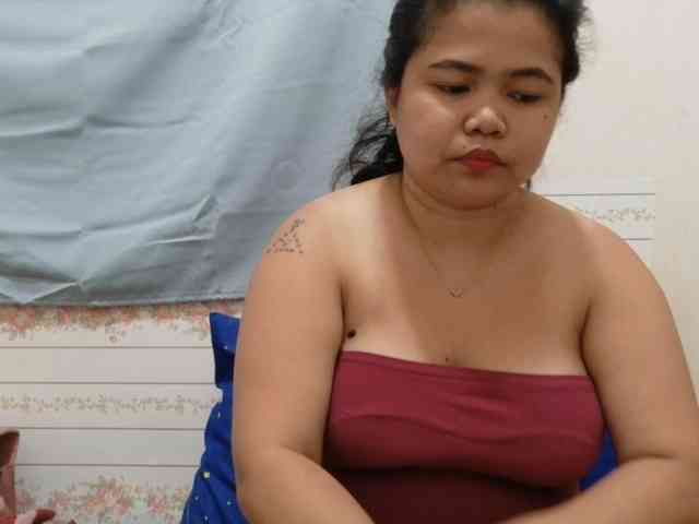 Sweetbigtits69
