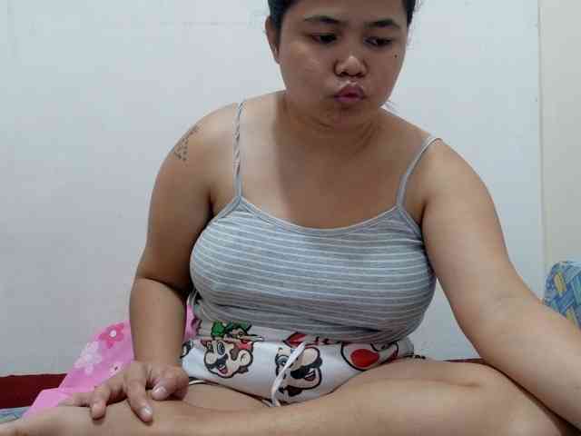 Sweetbigtits69
