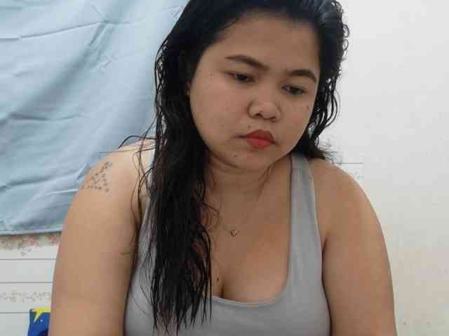 Sweetbigtits69 webcam