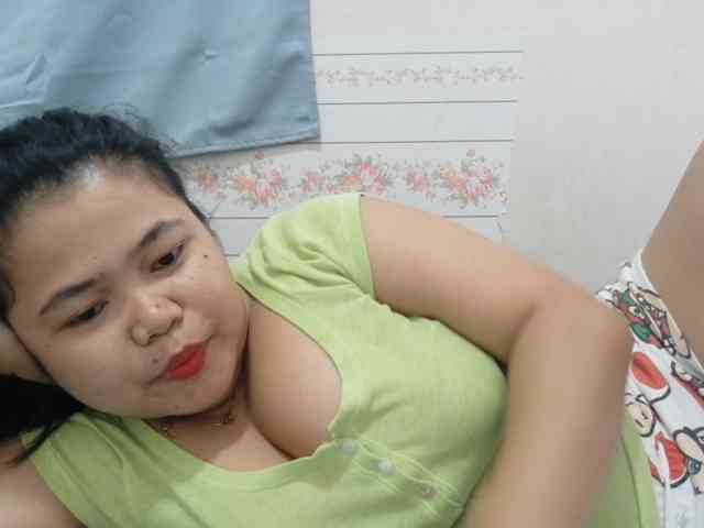 Sweetbigtits69