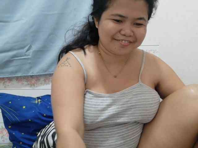 Sweetbigtits69