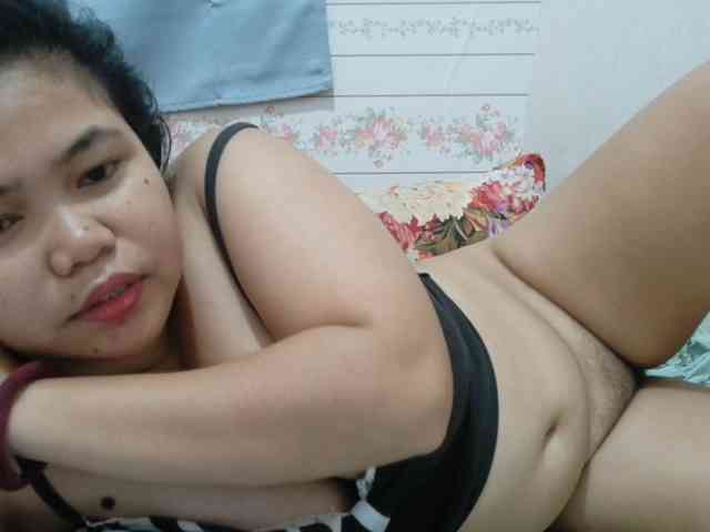 Sweetbigtits69