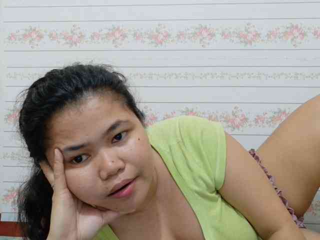 Sweetbigtits69 webcam