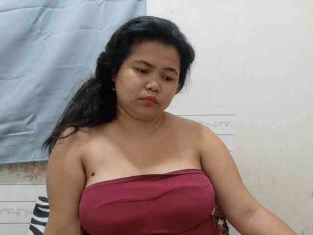 Sweetbigtits69