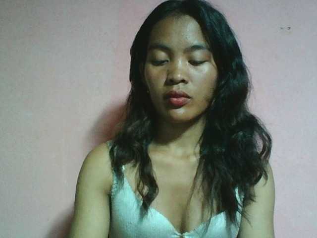 Camille live cam on BongaCams