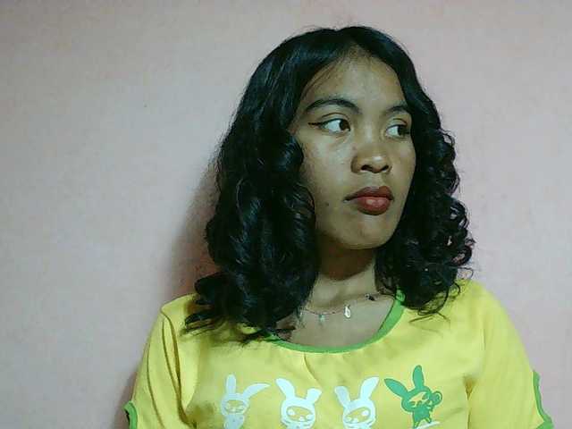 Camille live cam on BongaCams