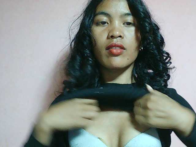Camille live cam on BongaCams