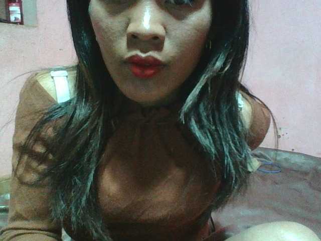 Camille live cam on BongaCams