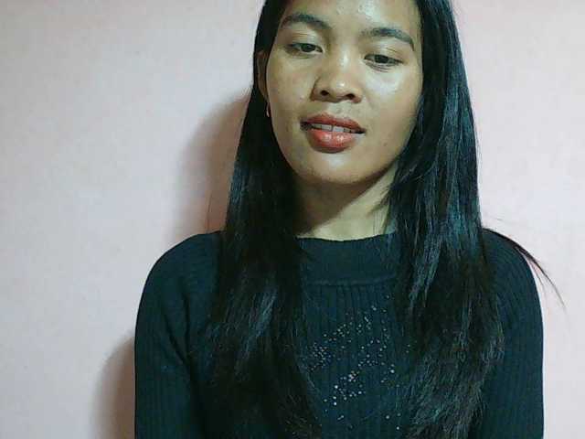 Camille, live now on BongaCams