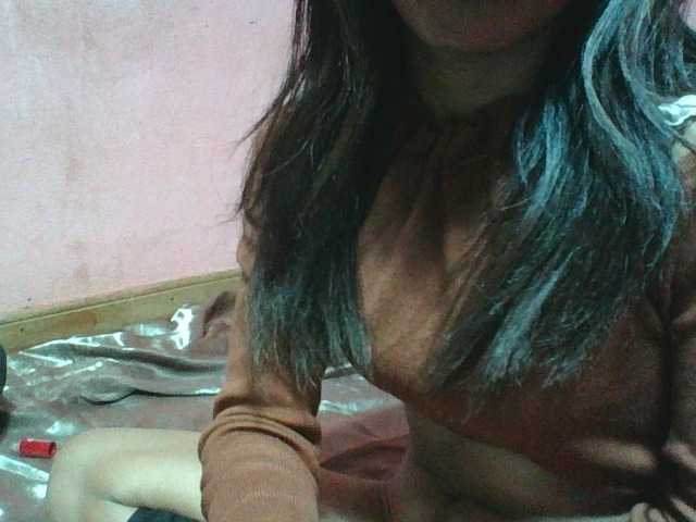 Camille live cam on BongaCams