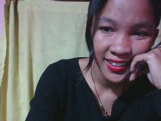 Youna's Live Webcam