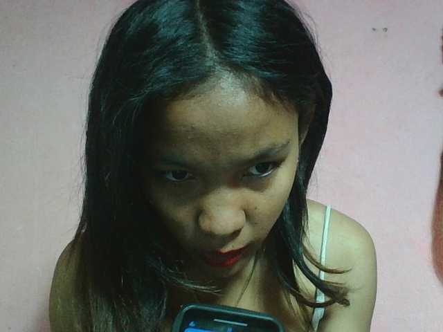 Louane01 live cam on BongaCams