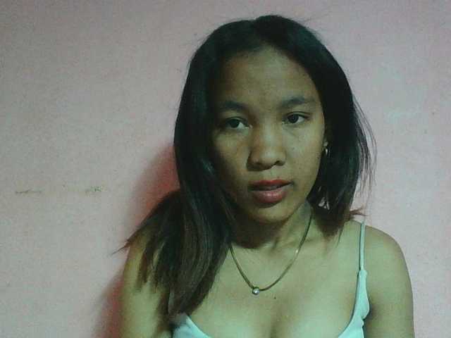 Louane01 live cam on BongaCams