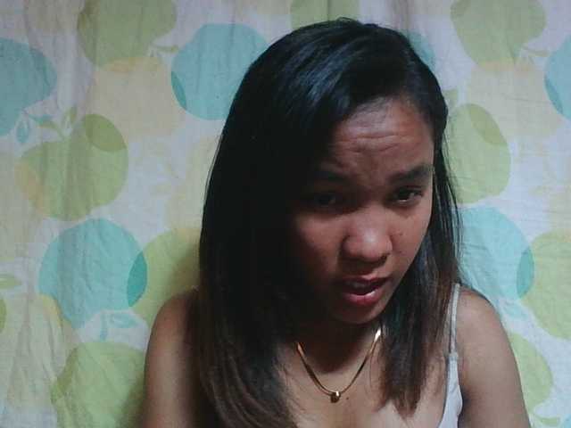 Louane01 live cam on BongaCams