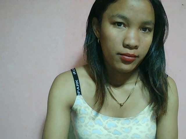 Louane01 live cam on BongaCams
