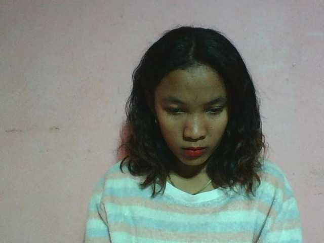 Louane01 live cam on BongaCams
