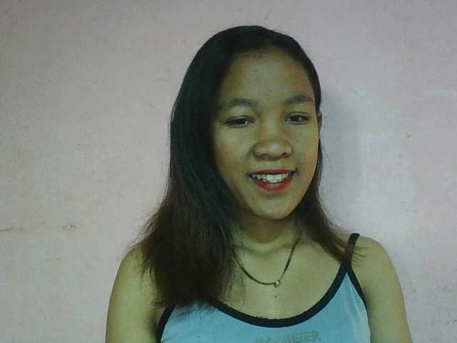 Louane01 live cam on BongaCams