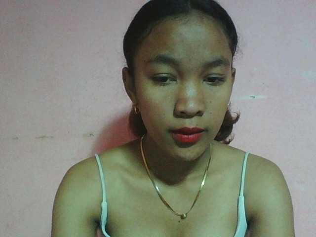 Louane01 live cam on BongaCams