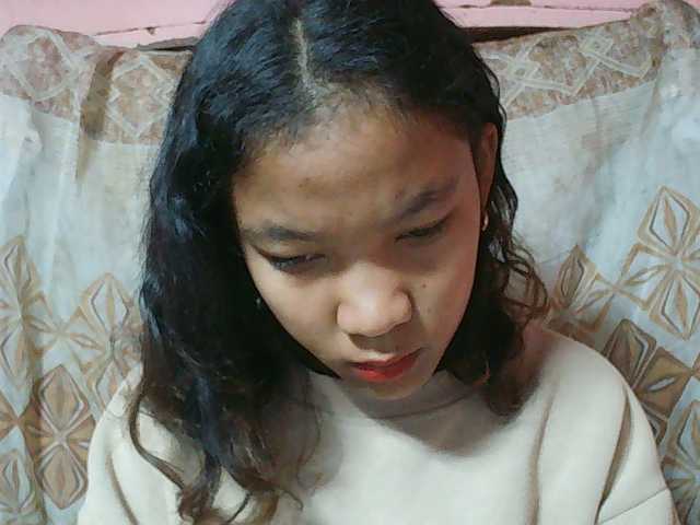 Louane01 live cam on BongaCams