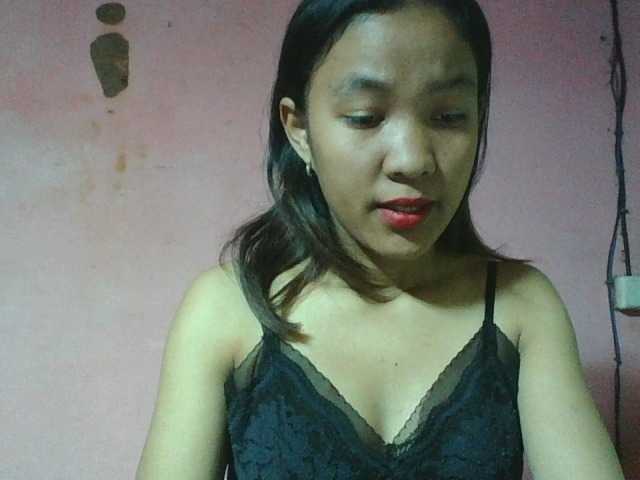 Louane01 live cam on BongaCams