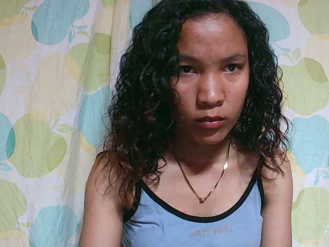 Louane01 live cam on BongaCams