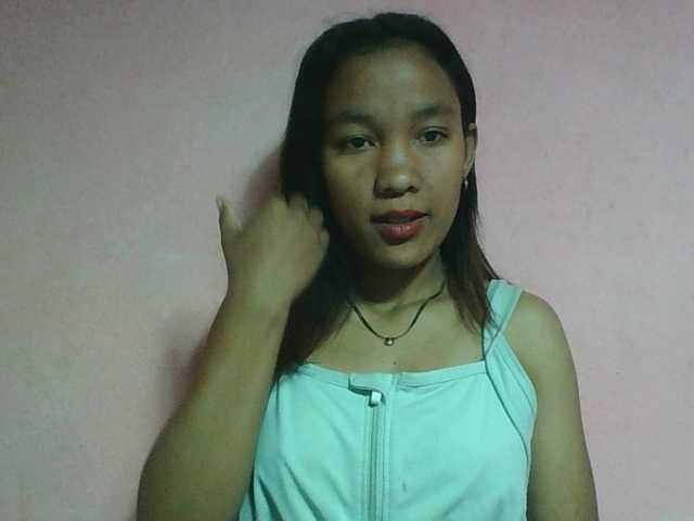 Louane01 live cam on BongaCams