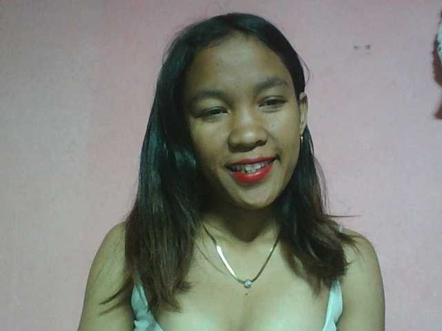 Louane01 live cam on BongaCams