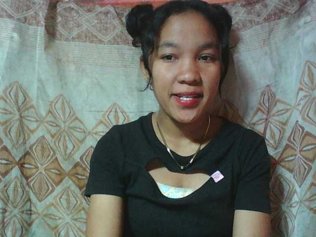 Louane01 live cam on BongaCams