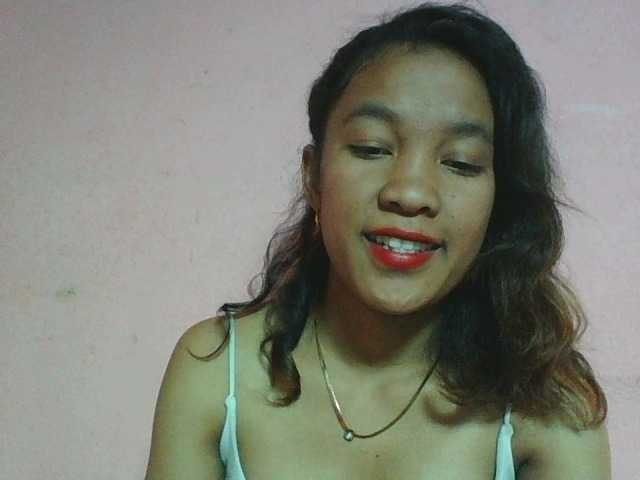 Louane01 live cam on BongaCams
