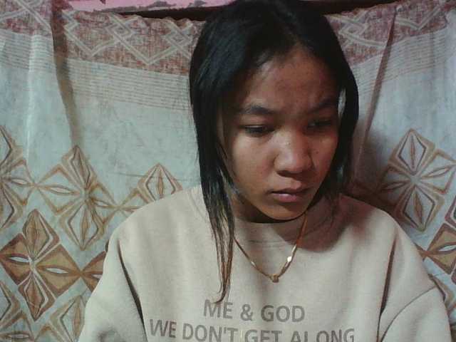 Louane01 live cam on BongaCams