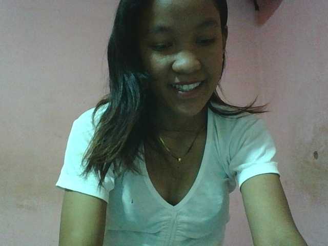 Louane01 live cam on BongaCams