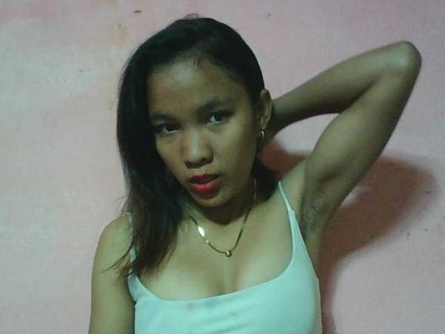 Louane01 live cam on BongaCams