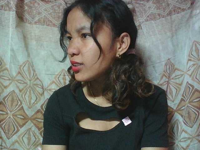 Louane01 live cam on BongaCams