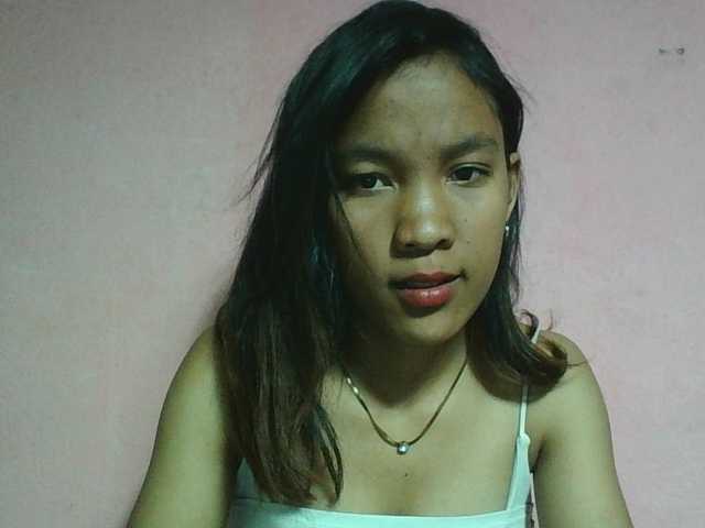 Louane01 live cam on BongaCams