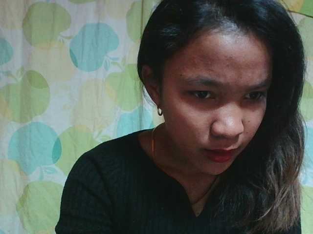 Louane01 live cam on BongaCams