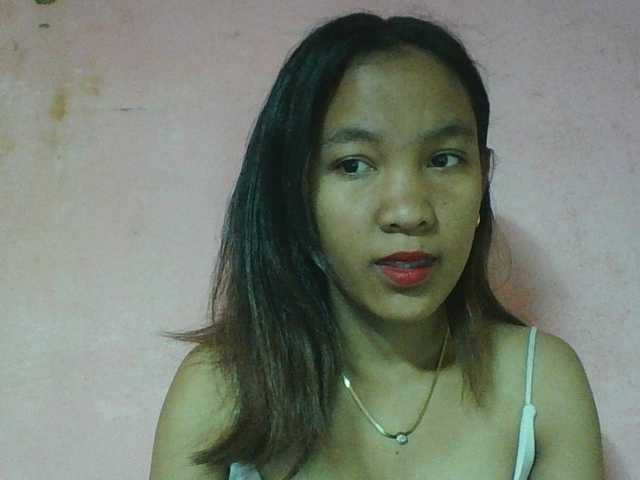 Louane01 live cam on BongaCams