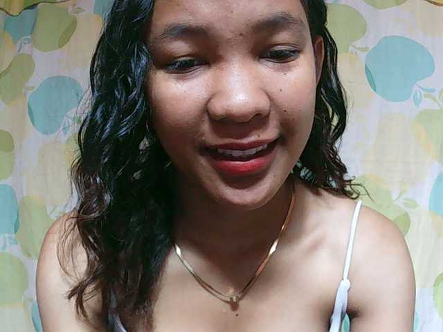 Louane01 live cam on BongaCams