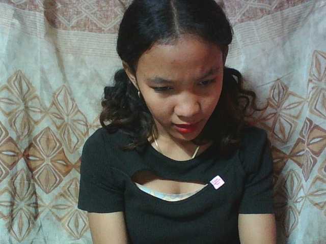 Louane01 live cam on BongaCams