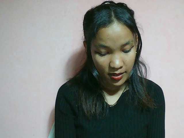 Louane01 live cam on BongaCams